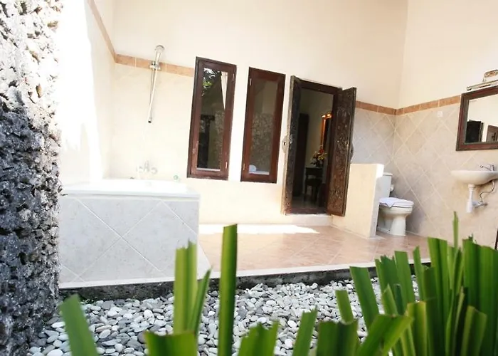 Ida Hotel 3*